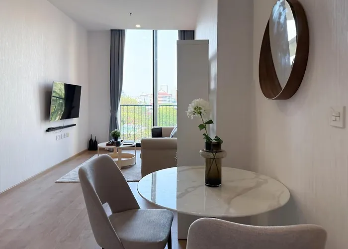 Luxurious Downtown 1br - Ultra Fast Wifi - Bts Asoke Apartment *
