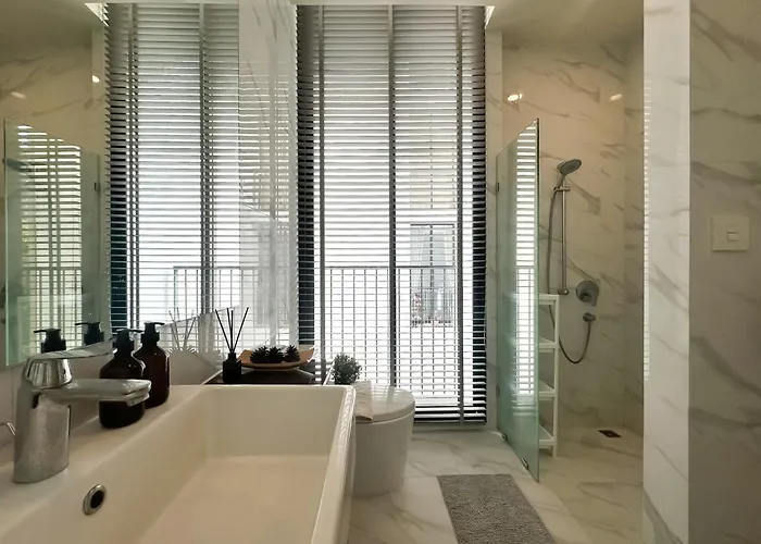 Apartment Luxurious Downtown 1br - Ultra Fast Wifi - Bts Asoke